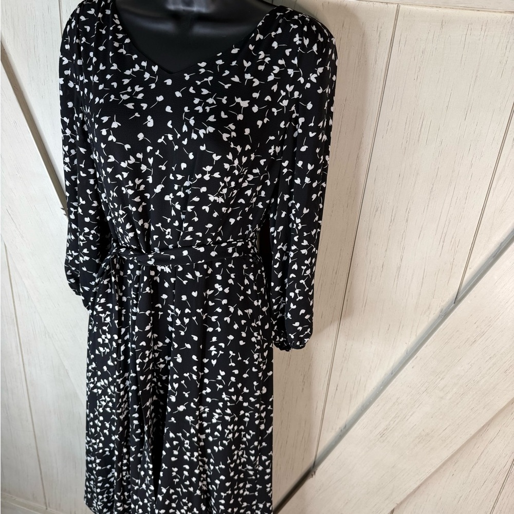 Talbots Black and White Patterned Long Sleeve Dress